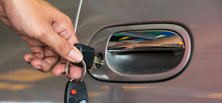 Car door lock repair in Lompoc